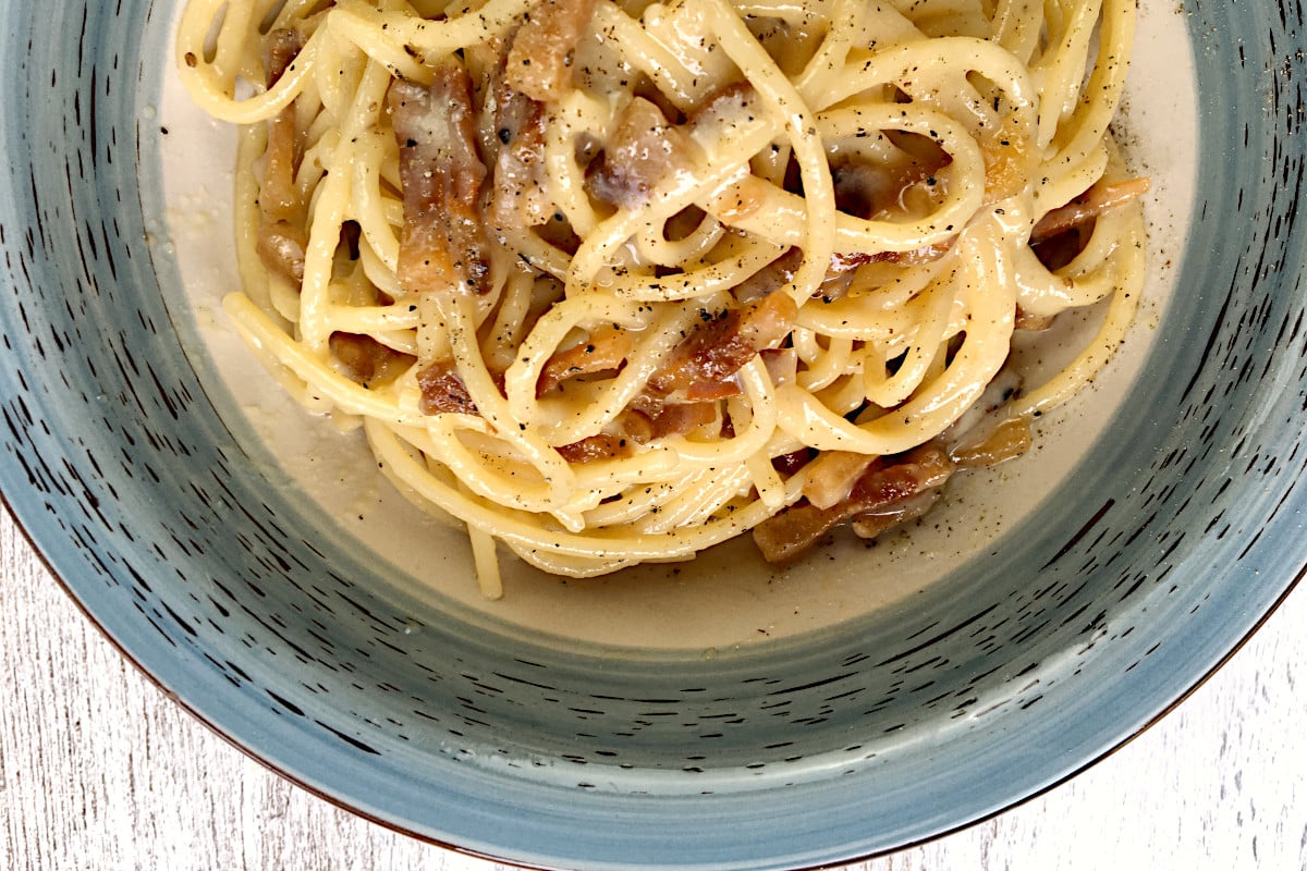Classic Spaghetti Carbonara Recipe